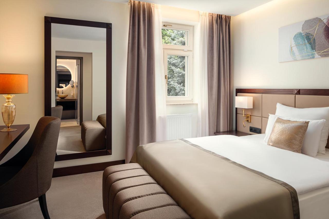 Boutique Hotel Saxonia Karlovy Vary Dış mekan fotoğraf